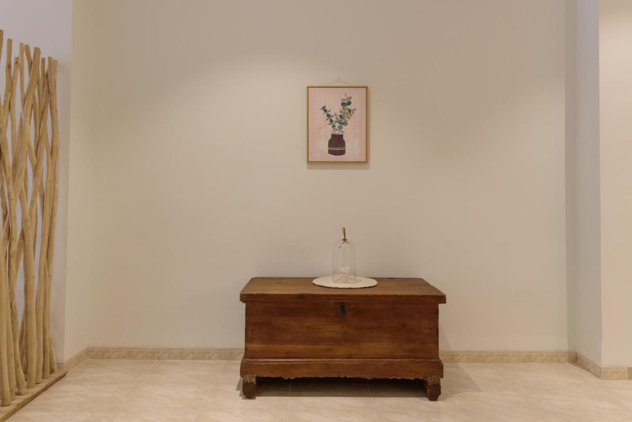 Hostal Beni بينيكاسّين المظهر الخارجي الصورة