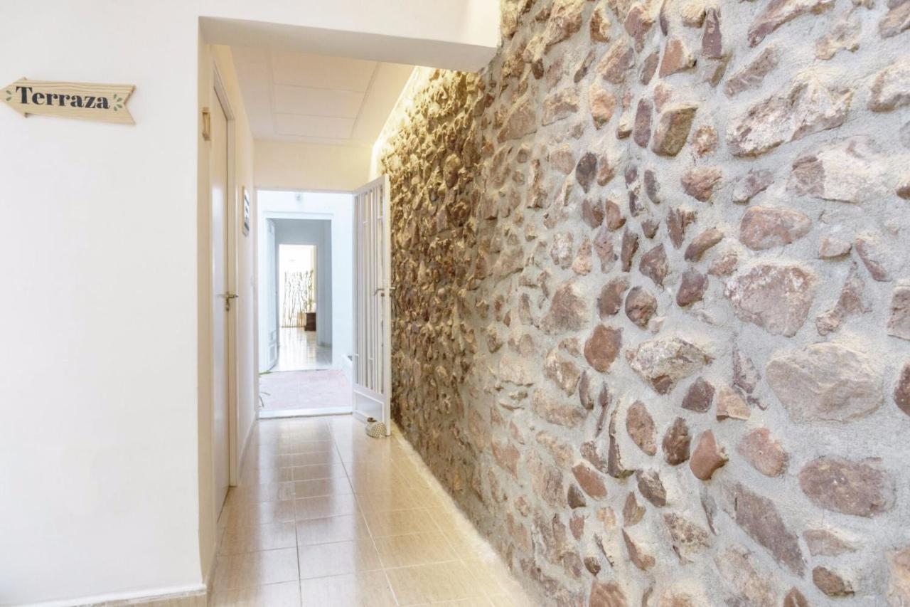 Hostal Beni بينيكاسّين المظهر الخارجي الصورة