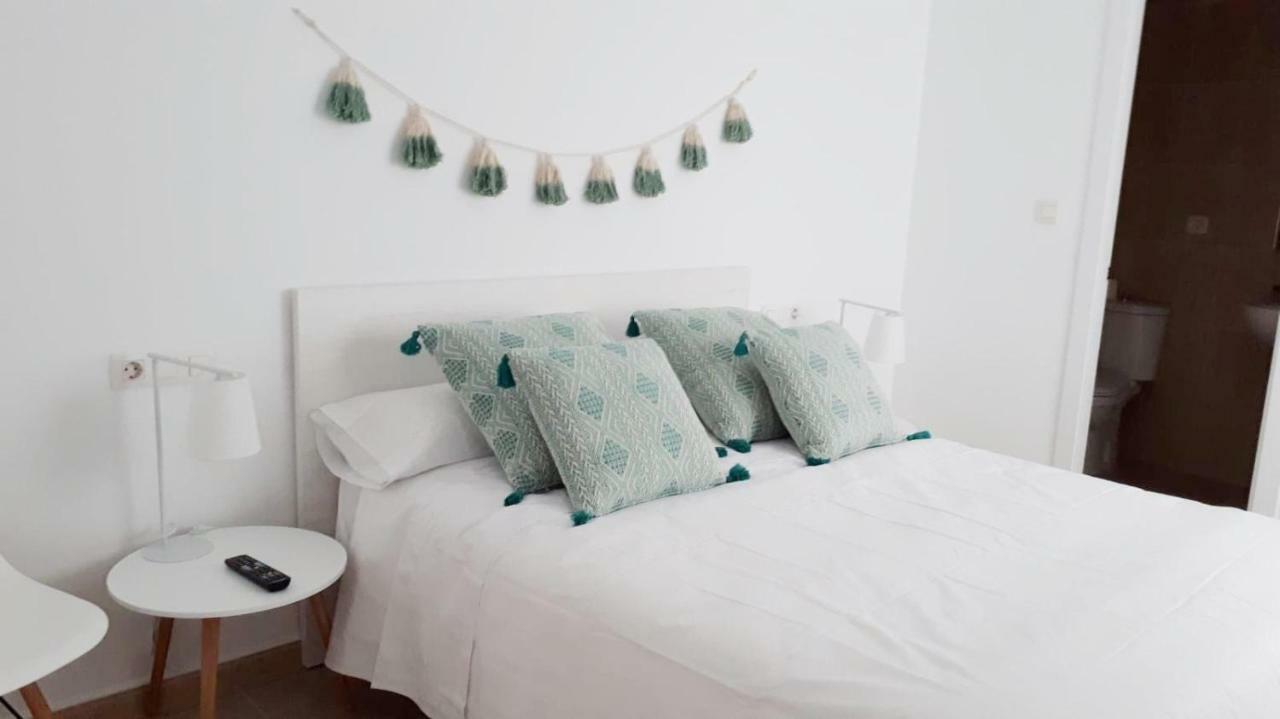 Hostal Beni بينيكاسّين المظهر الخارجي الصورة